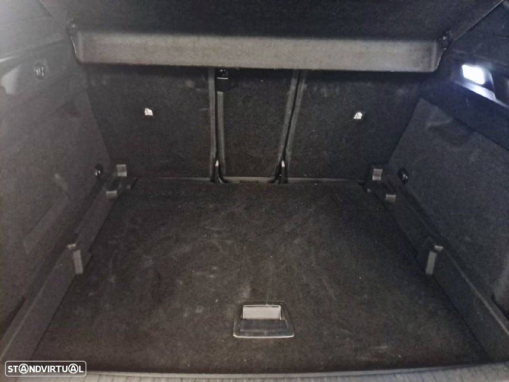 Peugeot 3008 1.2 Hybrid Allure e-DCS6 - 6