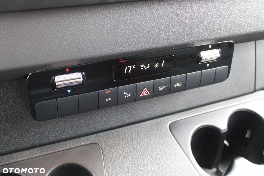 Mercedes-Benz SPRINTER 319CDI automat - 22