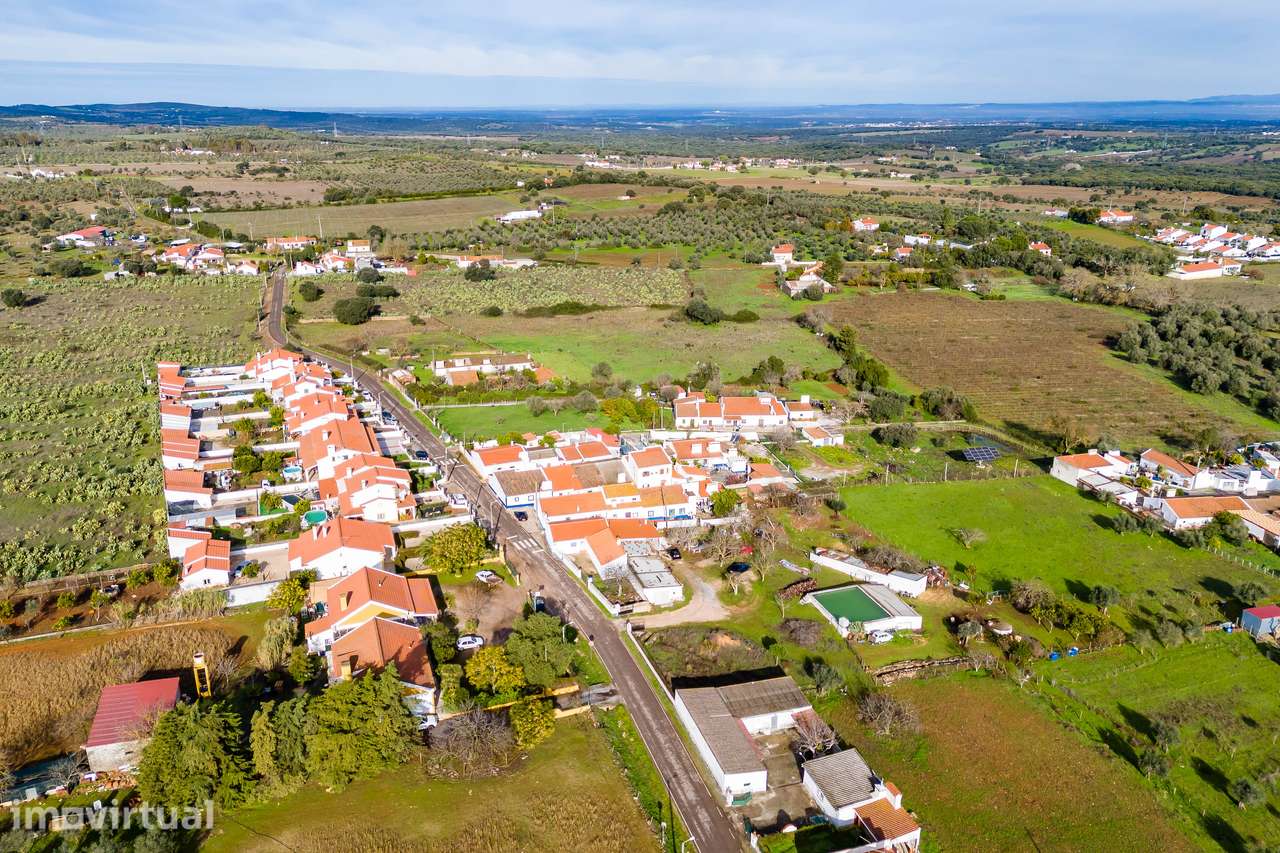 MORADIA T2 | REMODELADA | ESTREMOZ | OPORTUNIDADE ÚNICA - Grande imagem: 3/34