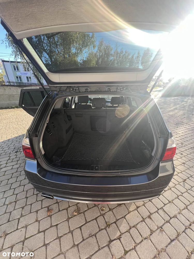 BMW Seria 3 320d - 9