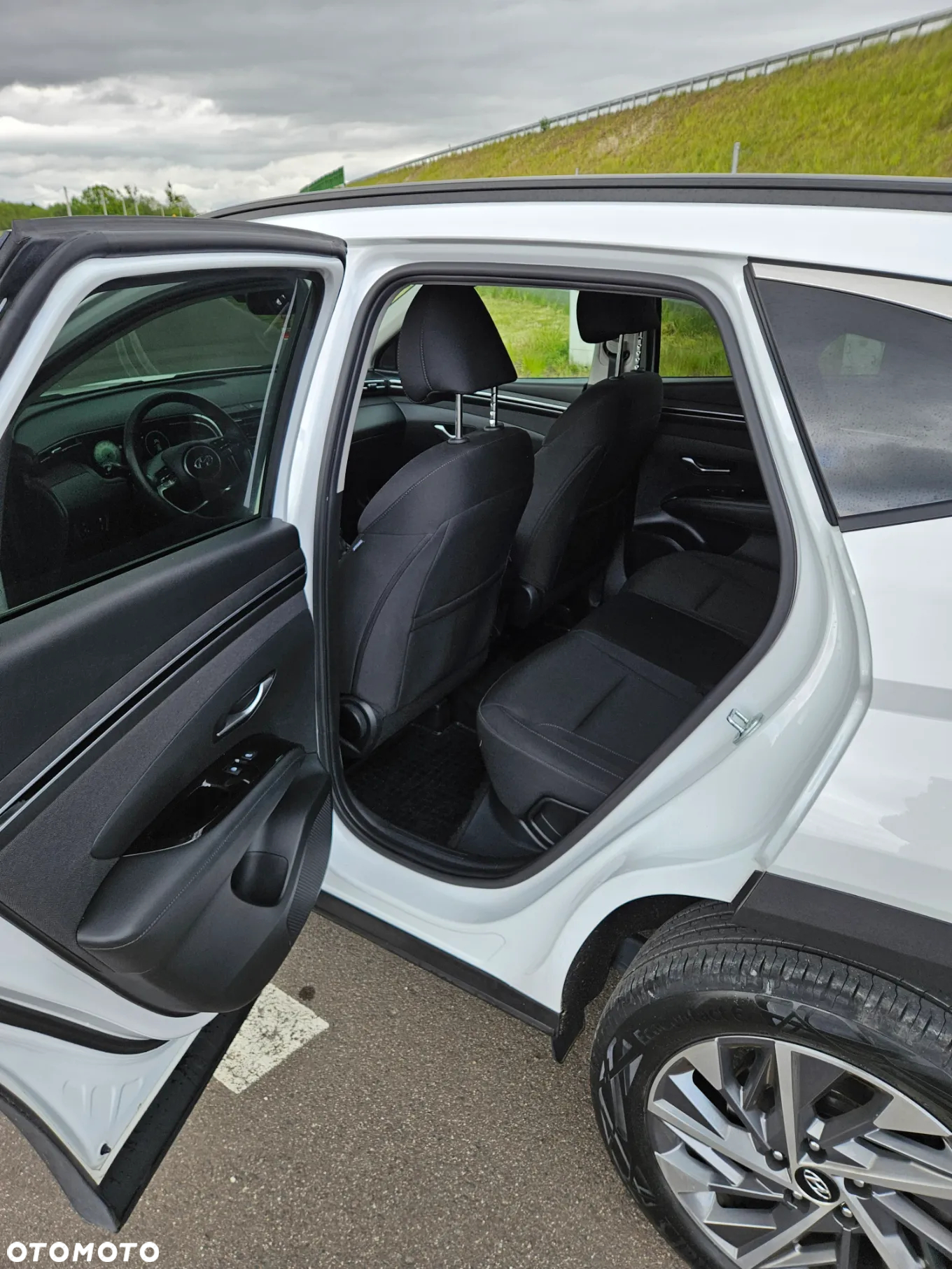 Hyundai Tucson 1.6 T-GDi Executive 2WD - 3