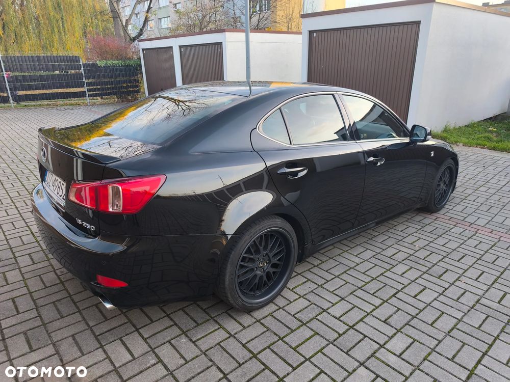 Lexus IS 250 F-Sport - 8