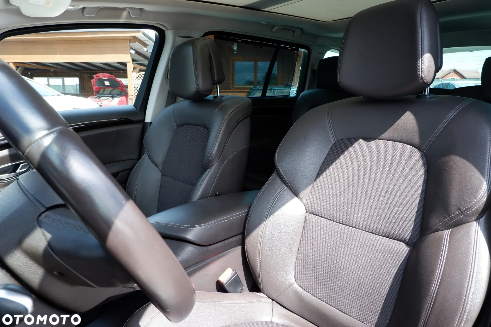 Renault Espace 1.6 dCi Energy SL Techno EDC 7 os - 26