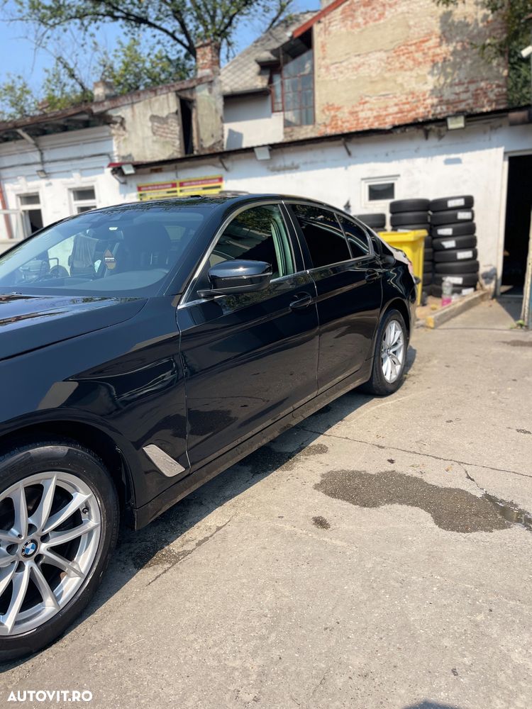 BMW Seria 5 520d EfficientDynamics Edition AT - 8