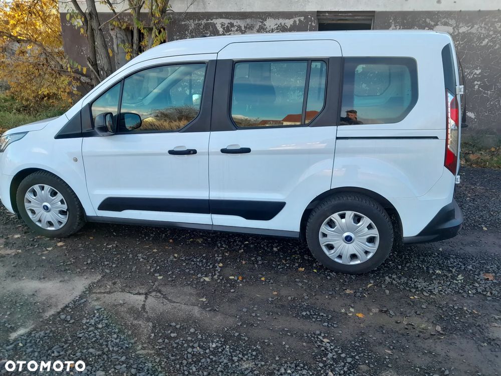Ford Transit Connect - 4