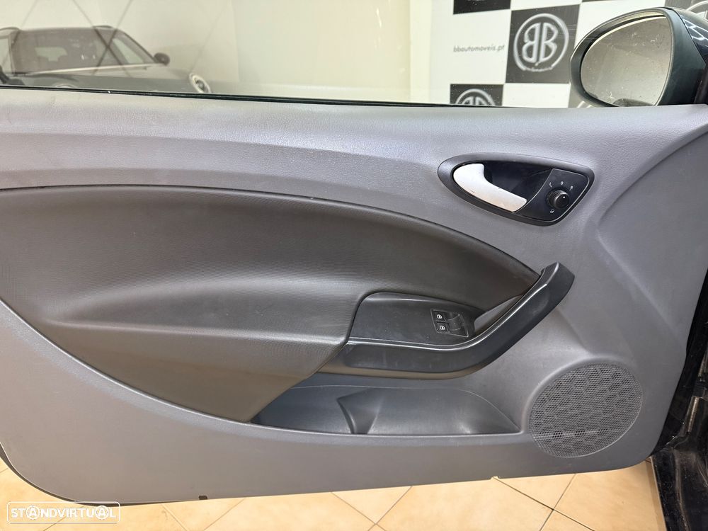 SEAT Ibiza SC 1.4 16V Good Stuff - 13