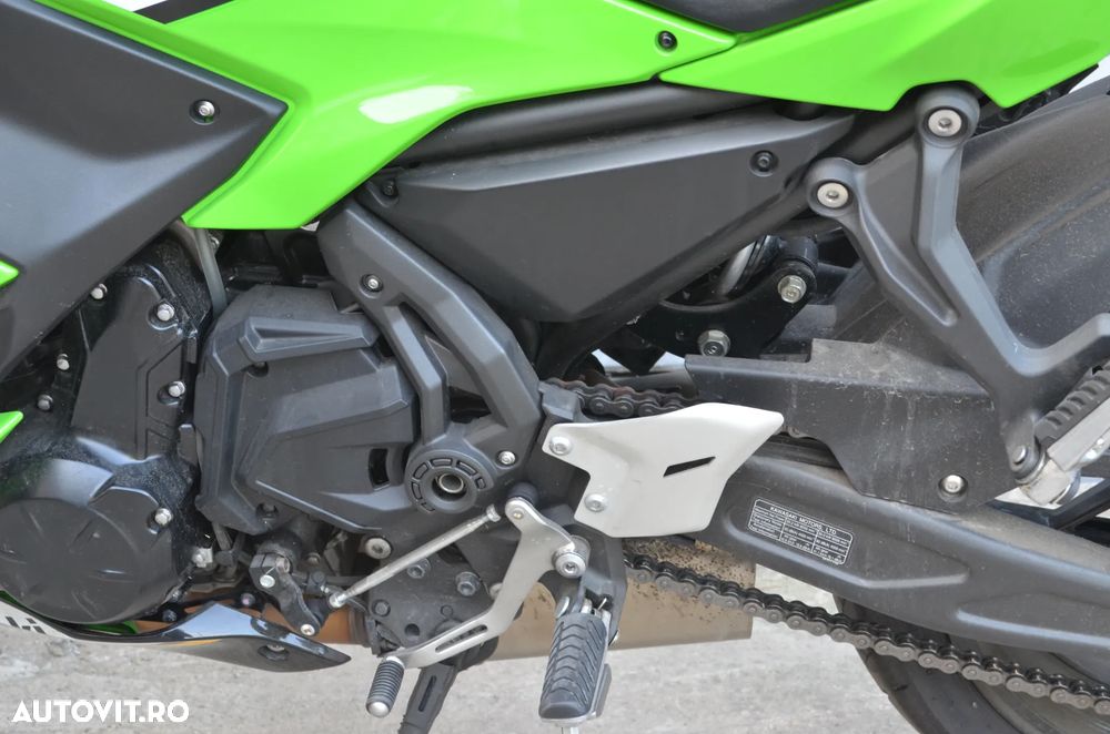 Kawasaki Ninja 650 - 10