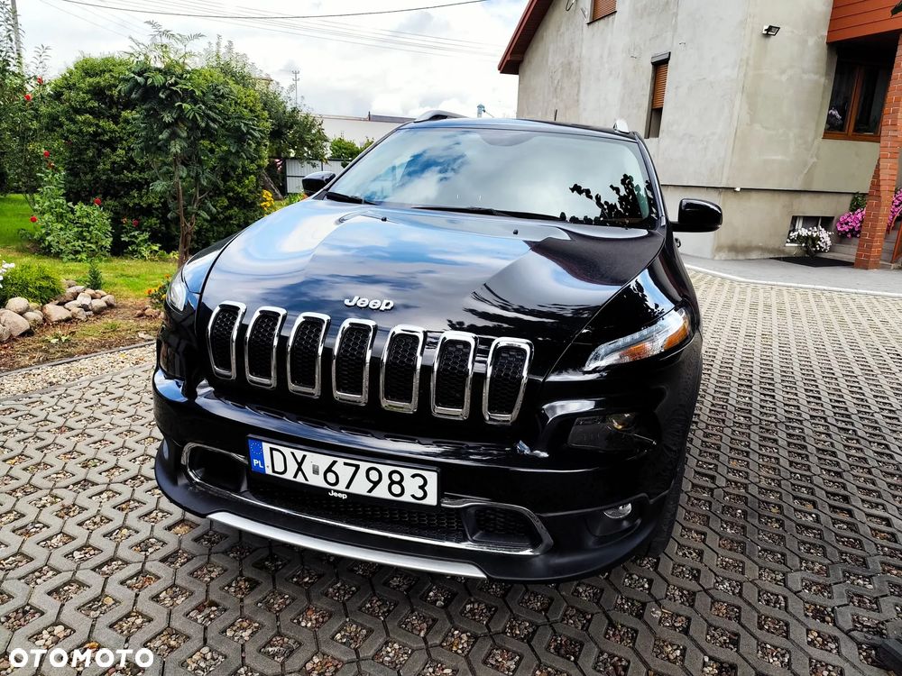 Jeep Cherokee - 5