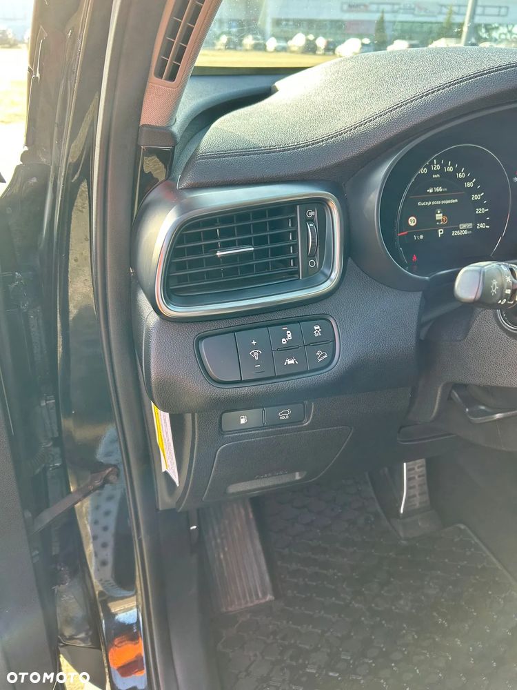 Kia Sorento 2.2 CRDI GT Line - 8