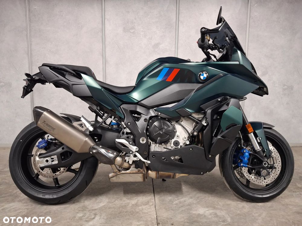 BMW XR - 1