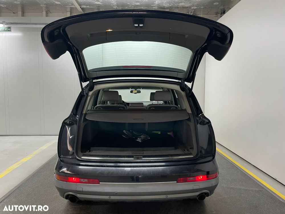 Audi Q7 3.0 TDI Quattro Tip - 10