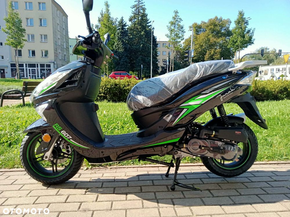 Junak 607