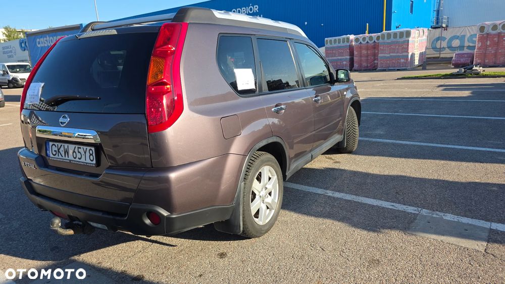 Nissan X-Trail 2.0 dCi LE - 4