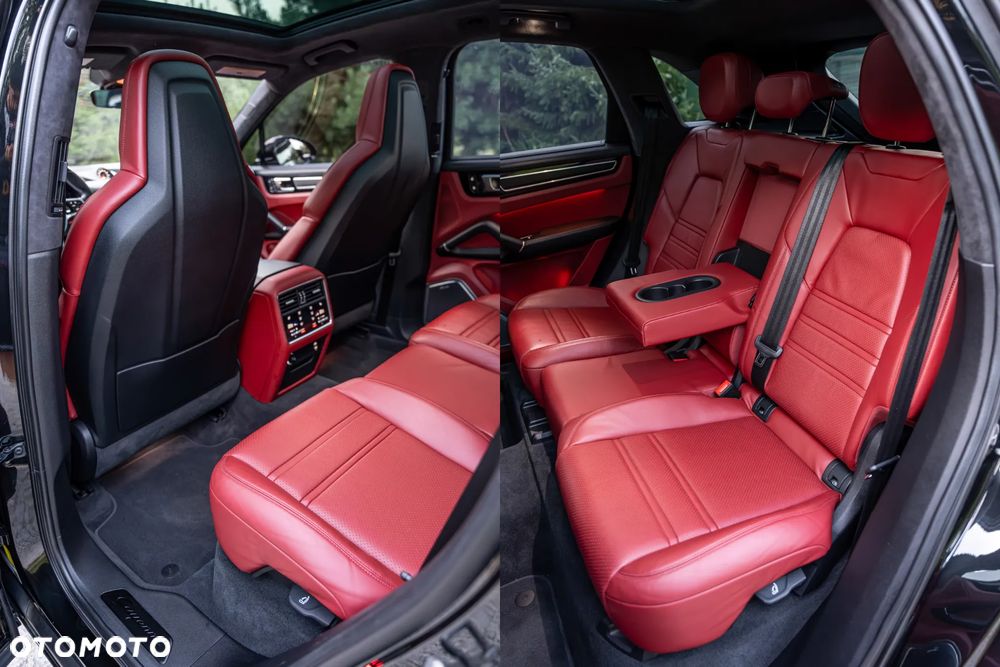 Porsche Cayenne GTS - 40