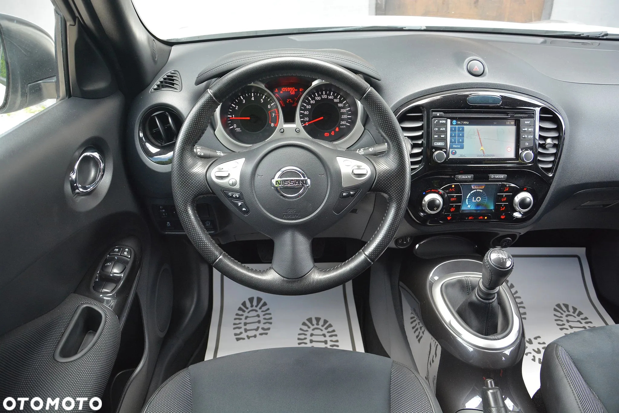 Nissan Juke 1.2 DIG-T Tekna - 17