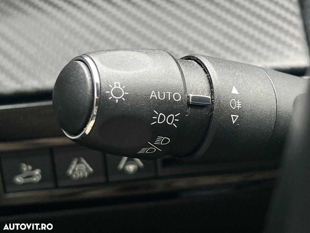Peugeot 508 BlueHDi 130 EAT8 Allure - 22