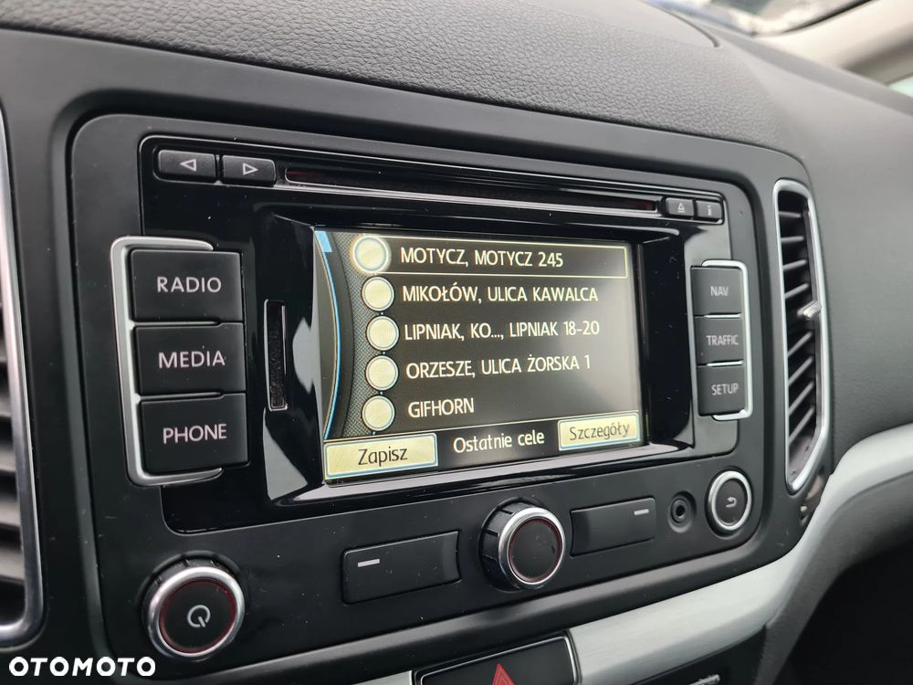 Volkswagen Sharan 2.0 TDI 4Motion BlueMotion Technology Comfortline - 29