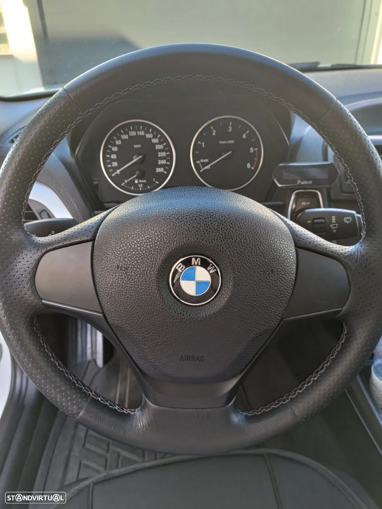 BMW 116 d EfficientDynamics Edition Sport Line - 3