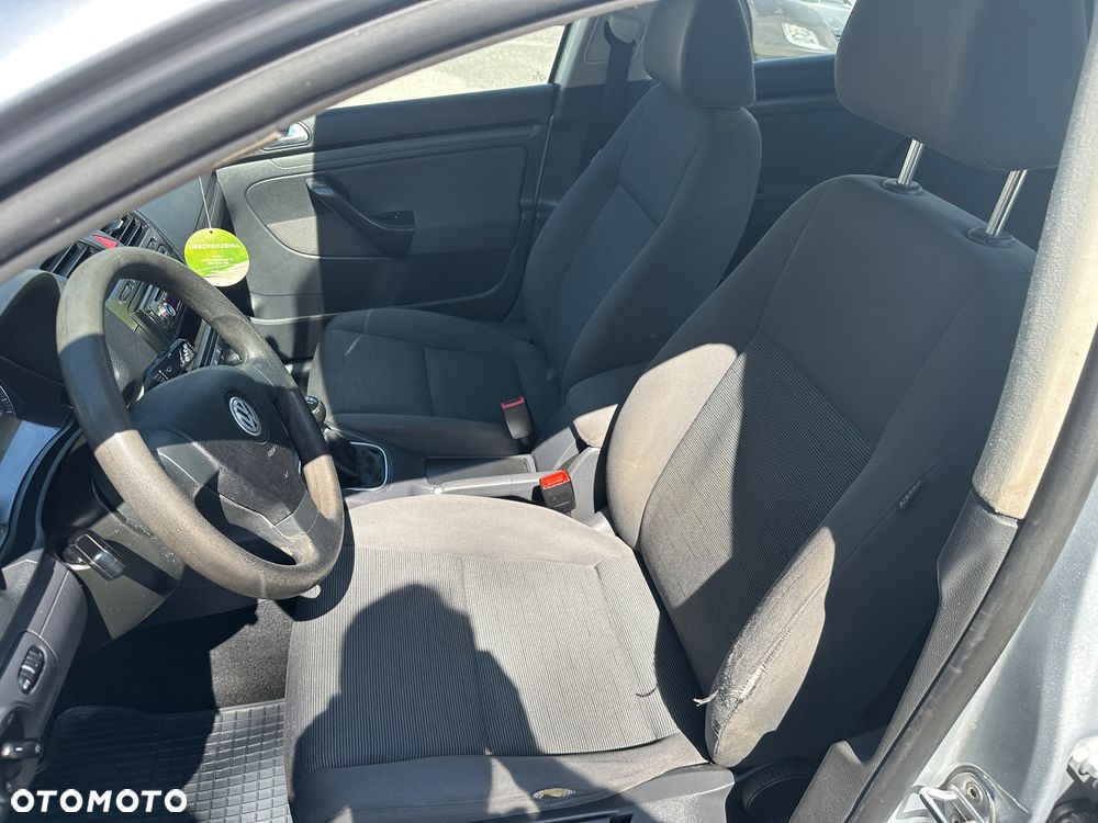 Volkswagen Golf 1.9 TDI DPF Trendline - 14