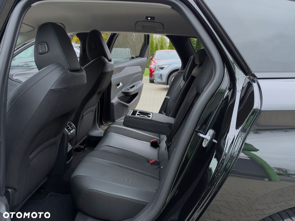 Peugeot 308 BlueHDi 130 EAT8 Allure Pack - 31