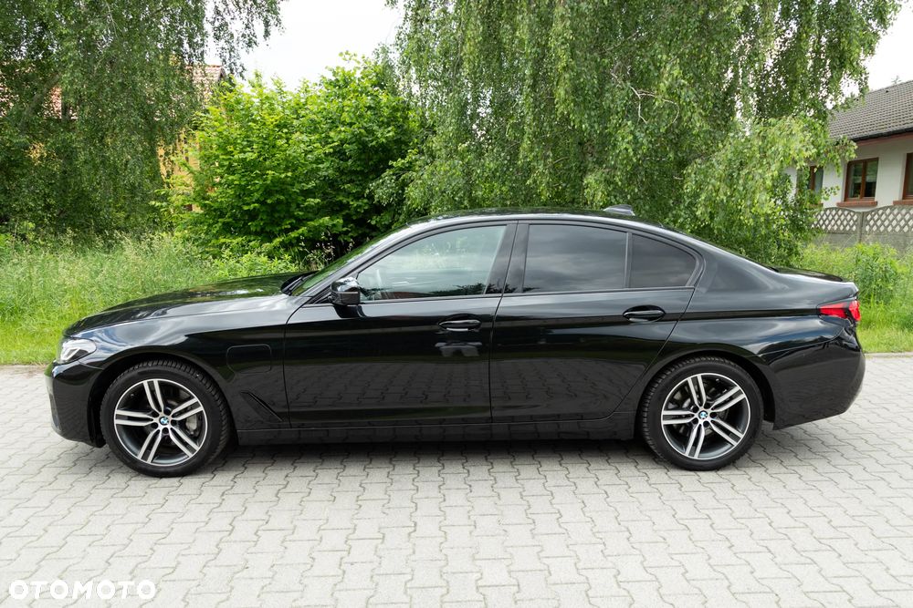 BMW Seria 5 530e - 8