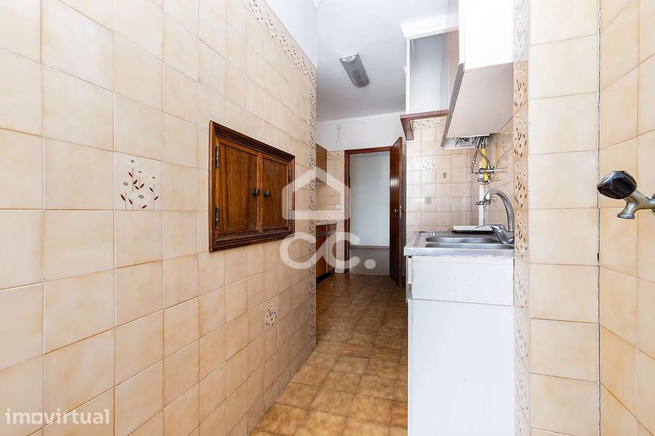 Apartamento T2+1 no Subsolo de um Prédio | Olaias, Lisboa - Grande imagem: 5/26