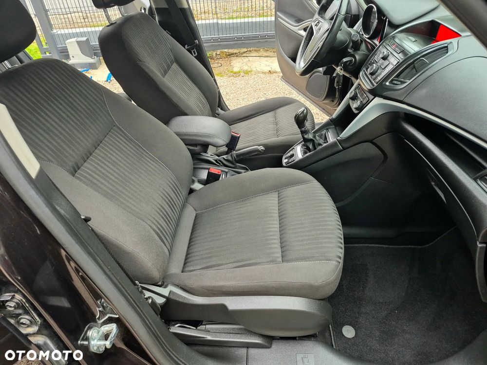 Opel Zafira 1.4 Turbo Edition - 22