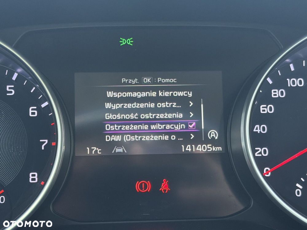 Kia Ceed - 21