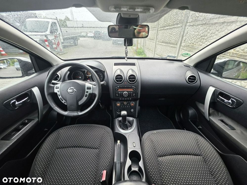 Nissan Qashqai 1.6 Visia - 10