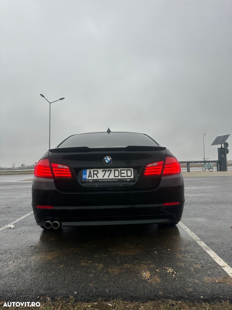 BMW Seria 5 520d - 4