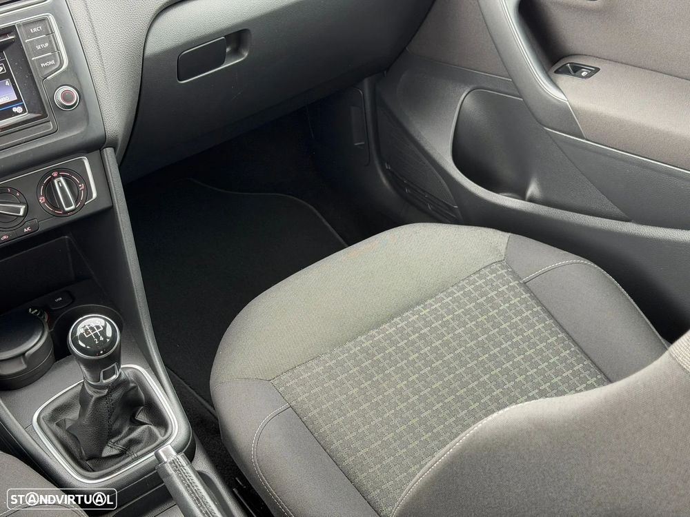 VW Polo 1.4 TDi Connect - 13