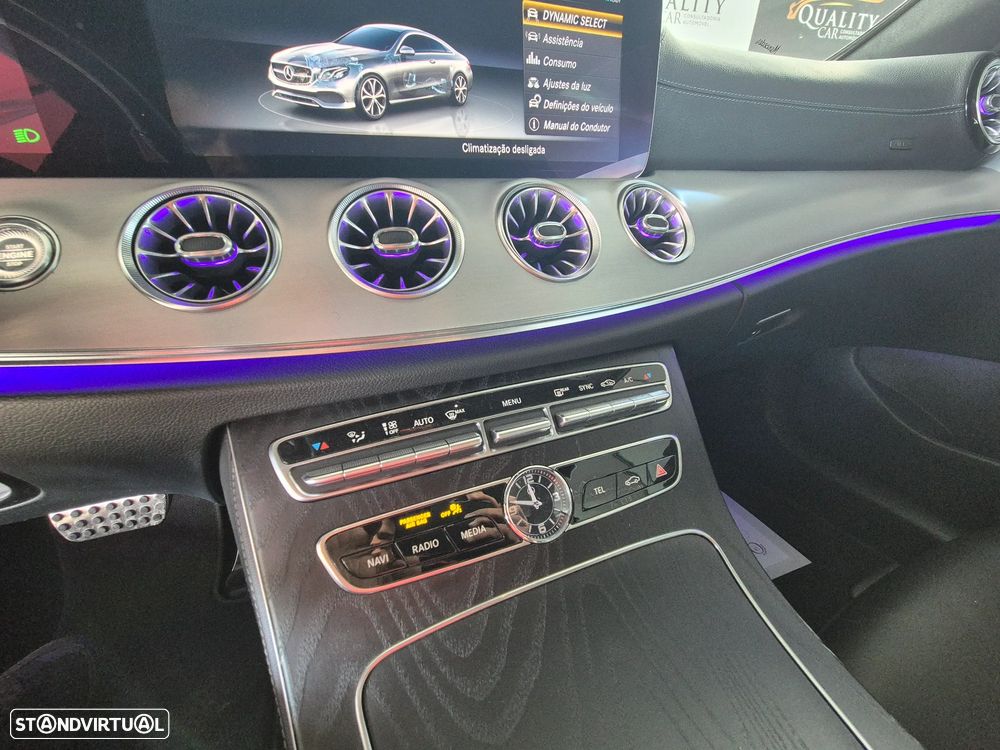Mercedes-Benz E 220 d AMG Line - 26