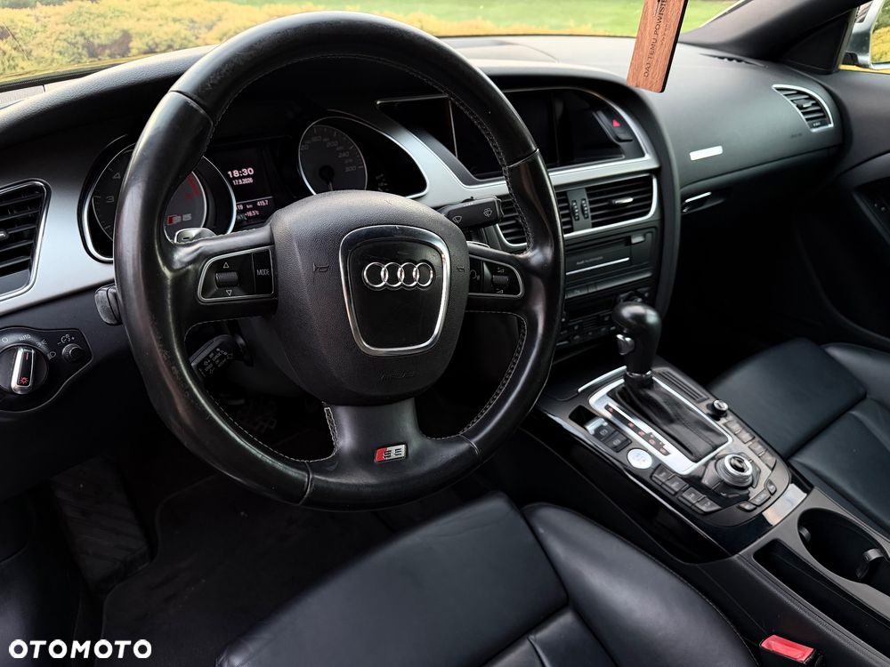 Audi S5 Coupé - 22
