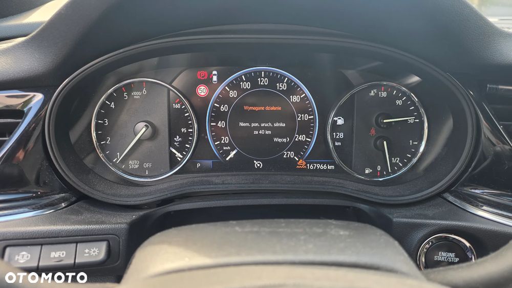Opel Insignia - 12