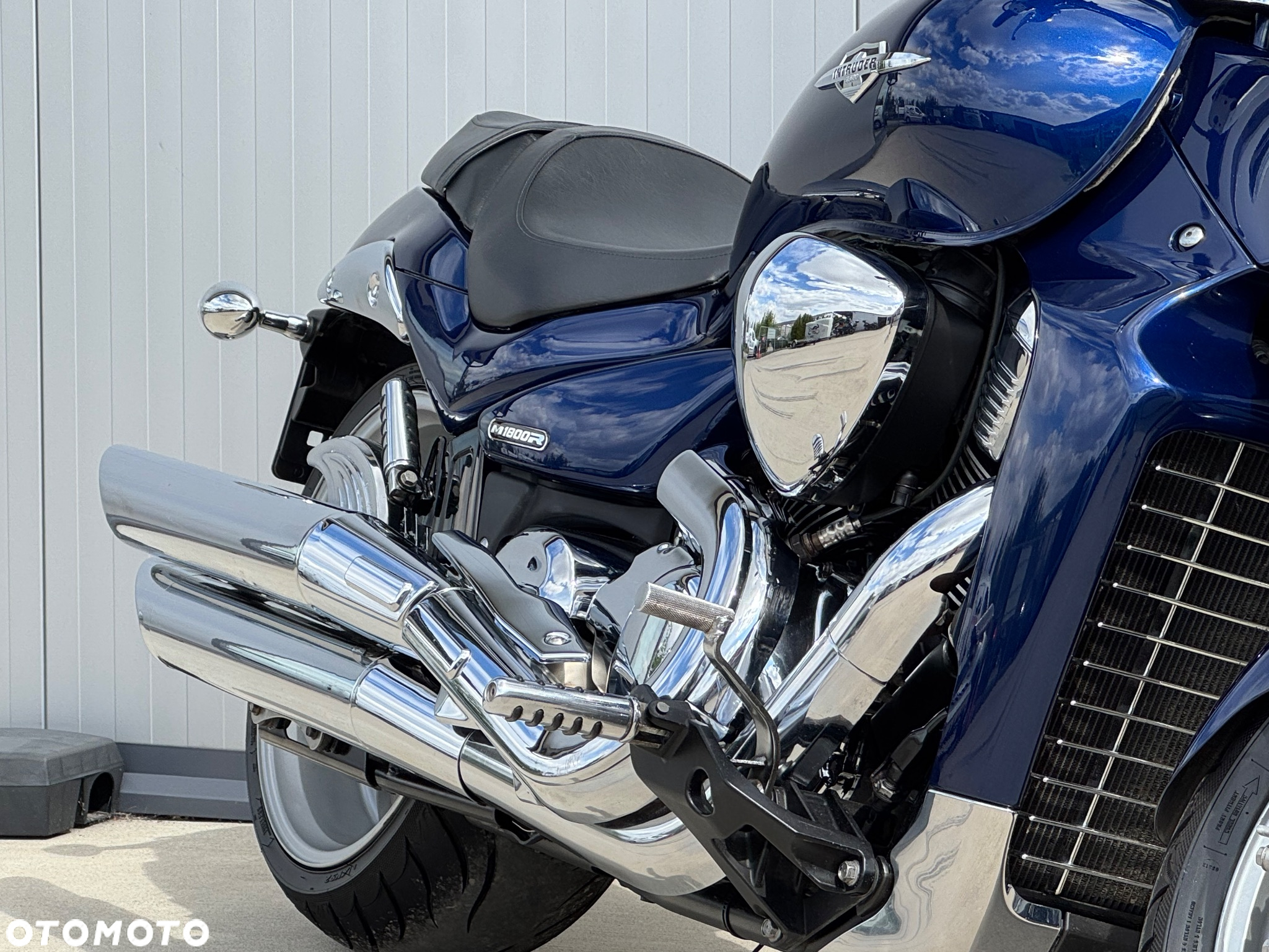 Suzuki Intruder - 4