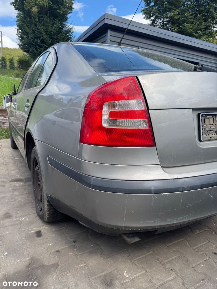 Skoda Octavia II 1.6 na części - 4