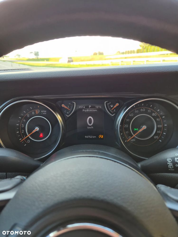 Jeep Wrangler 3.6 Unlim Black Edition II - 19
