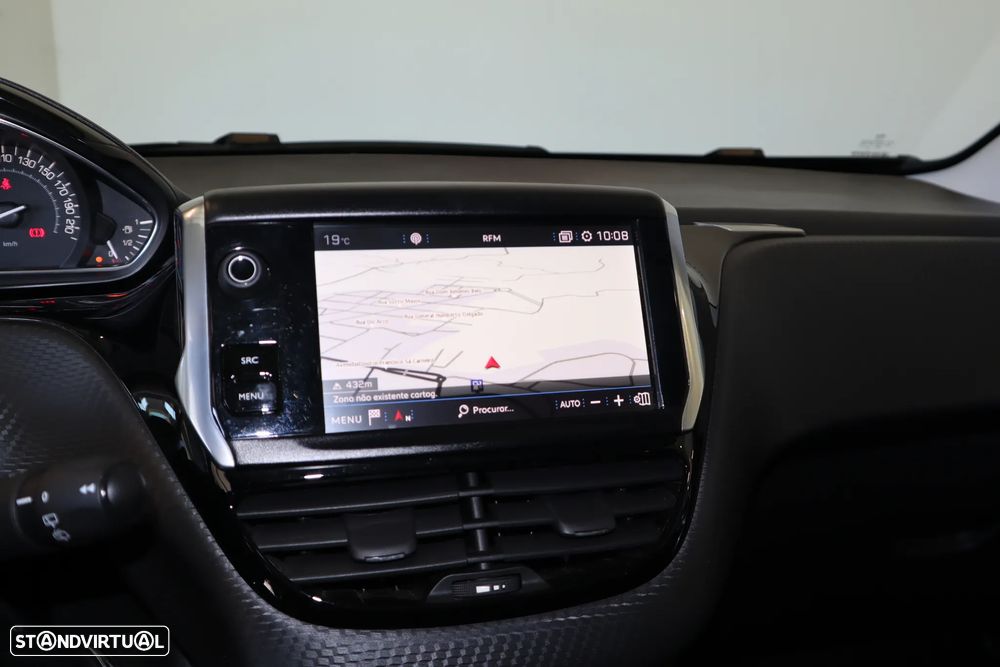 Peugeot 2008 1.2 PureTech GT Line - 16