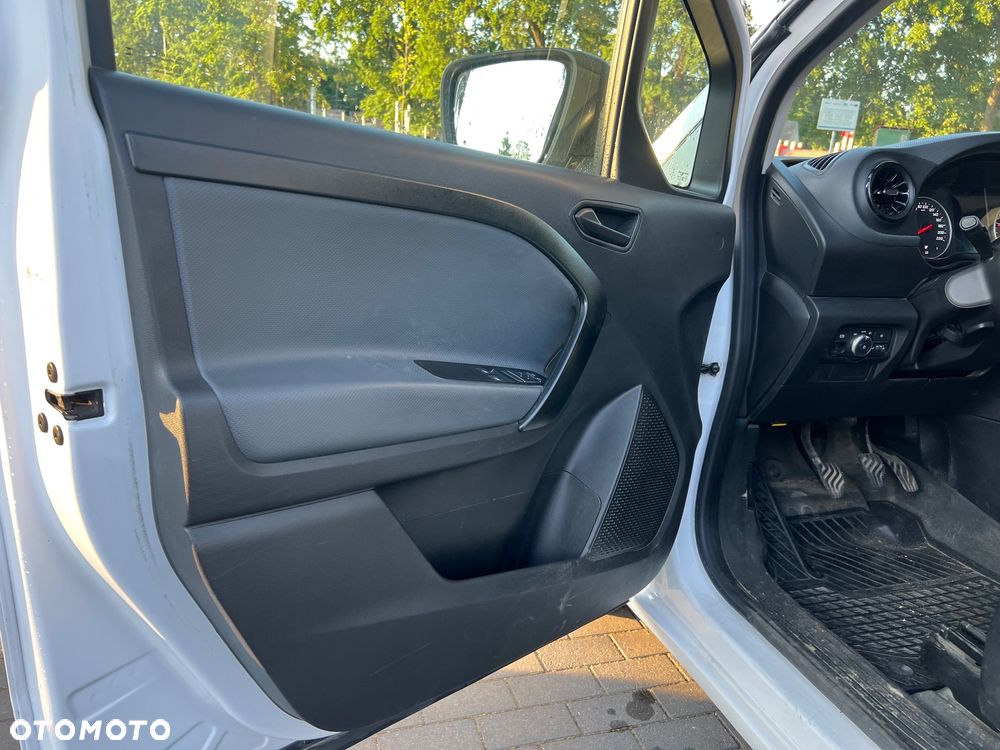 Mercedes-Benz CITAN - 15