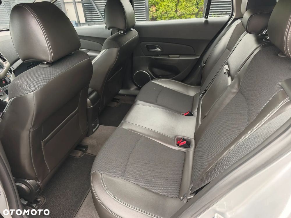 Chevrolet Cruze 1.7TD LT+ - 8