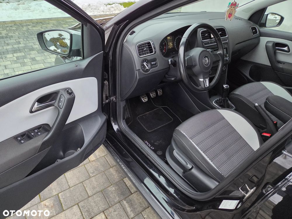 Volkswagen Polo Cross 1.4 16V - 12