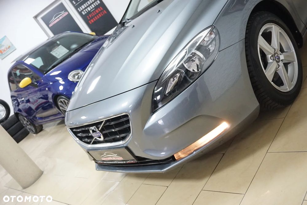 Volvo V40 D2 Kinetic - 10