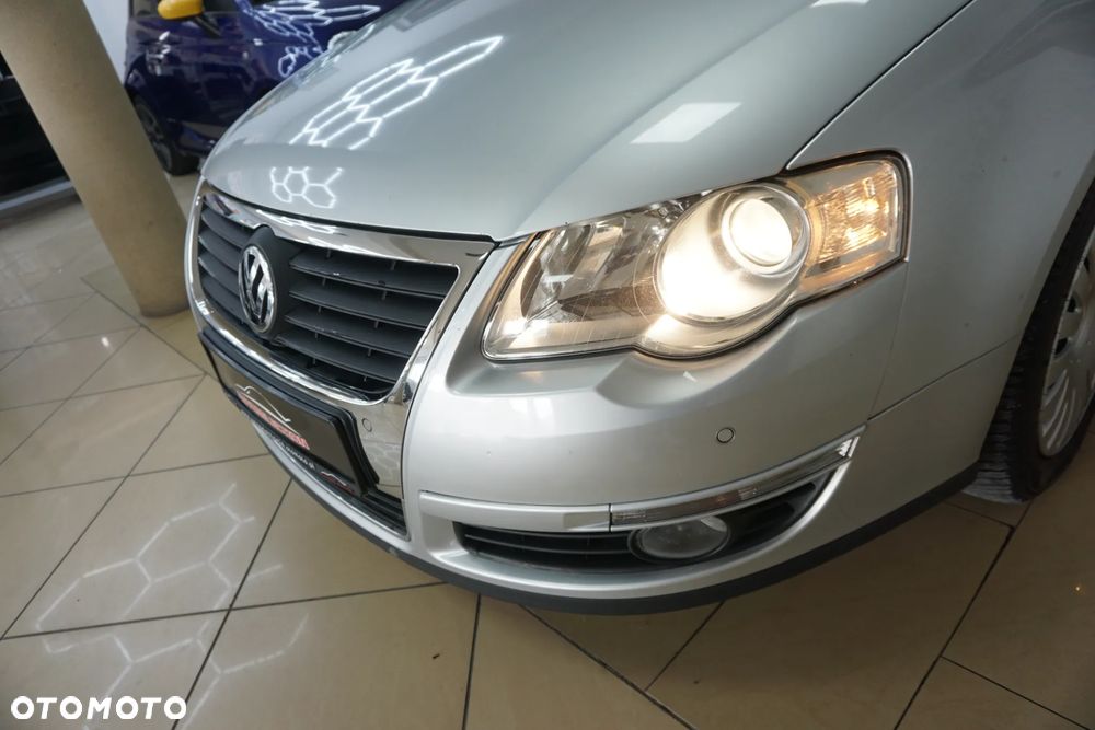 Volkswagen Passat 2.0 TDI Comfortline - 13