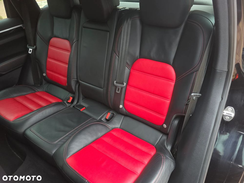 Porsche Cayenne S Diesel Platinum Edition - 16