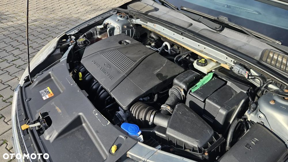 Ford Mondeo 2.0 Trend - 15