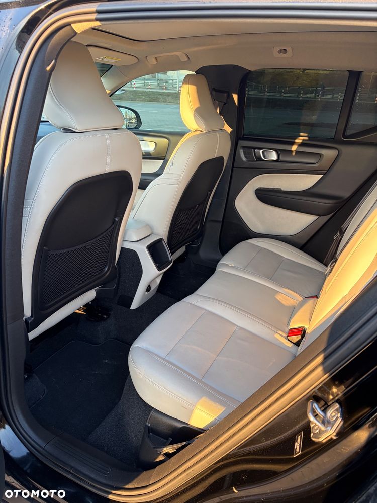 Volvo XC 40 T5 AWD Momentum - 15