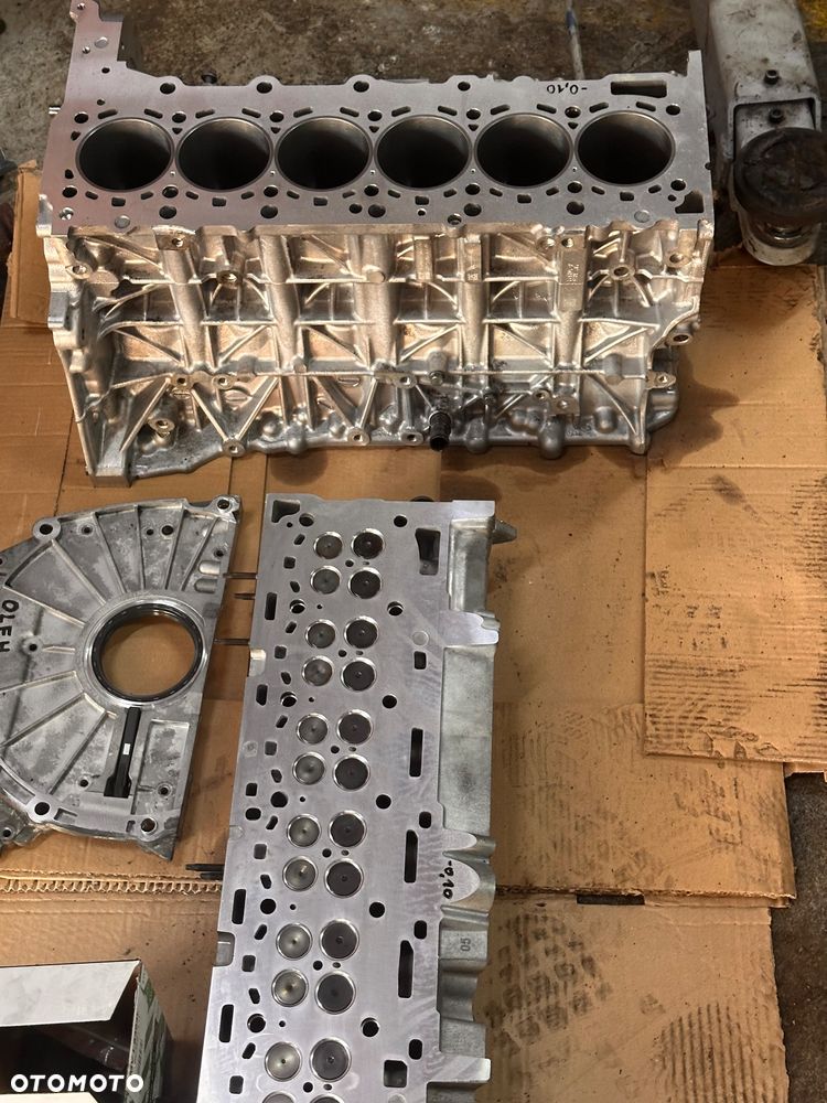 BMW 5GT 535d xDrive Tursimo Modern Line - 35