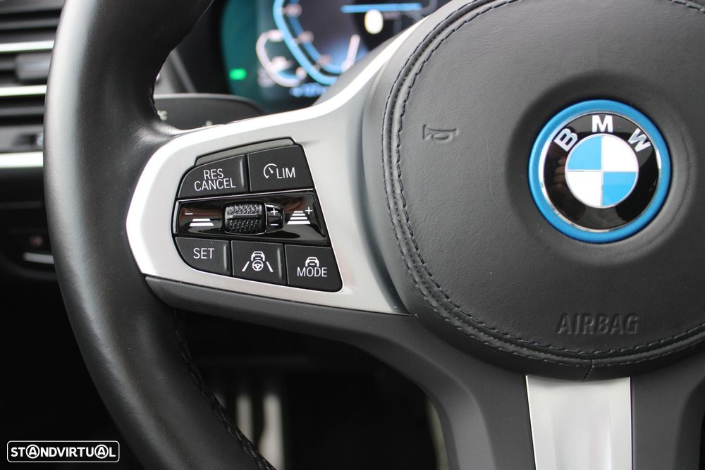 BMW iX3 M Sport Inspiring - 49