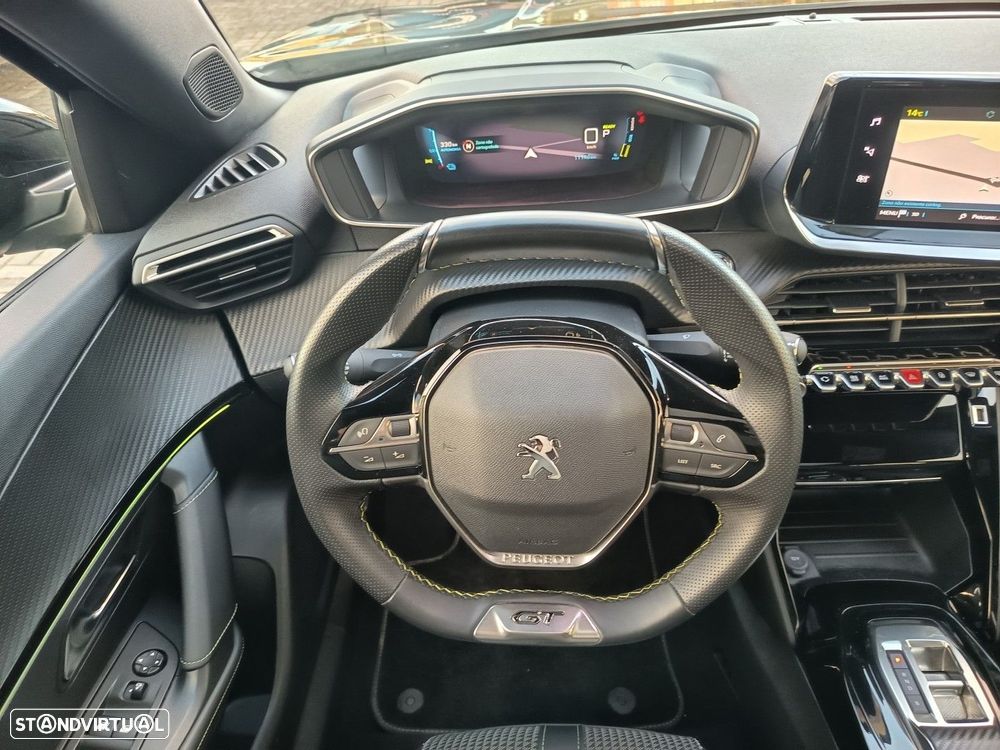 Peugeot e-2008 50 kWh GT - 13