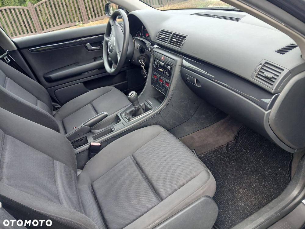 Audi A4 Avant 1.6 - 13